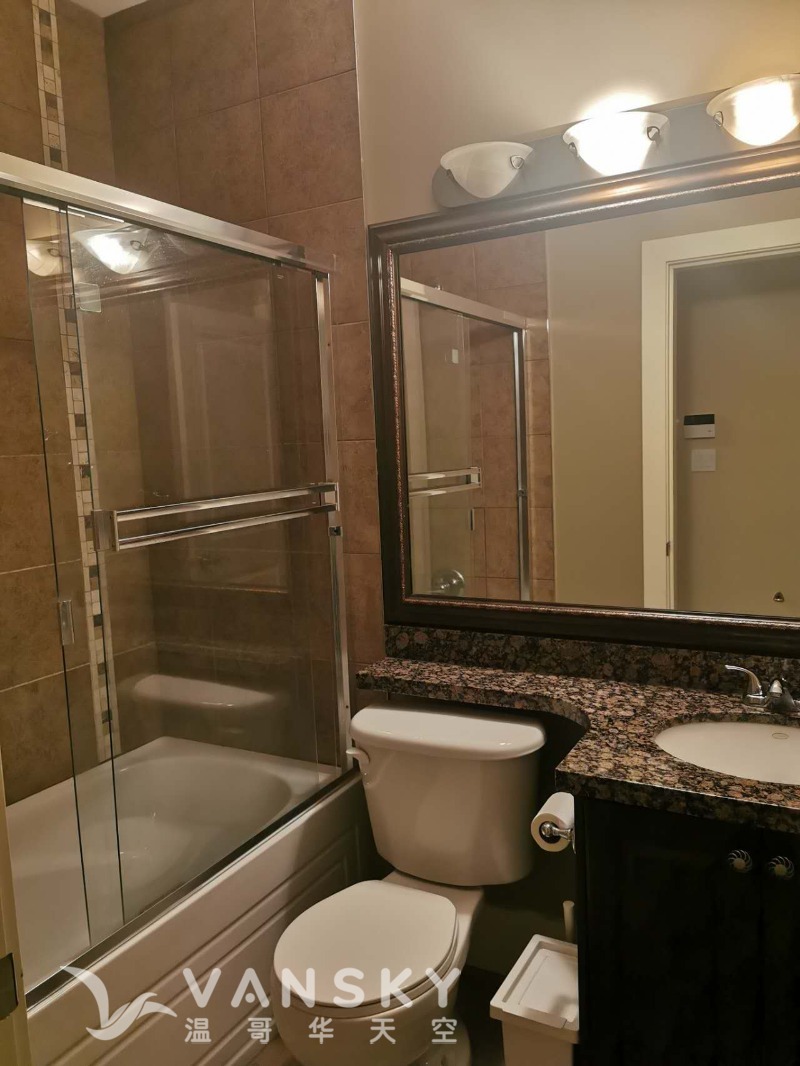 250307181349_Bath Room.jpg